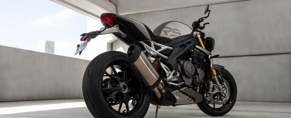 Triumph Speed Triple 1200 RS side view