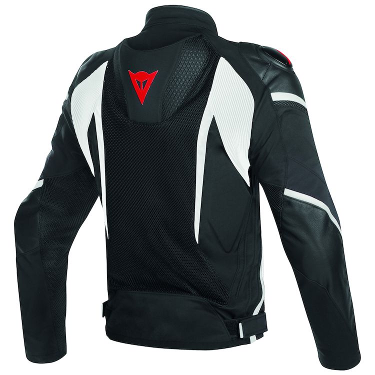 best-dainese-riding-jackets-for-all-type-of-riders-ryderplanet