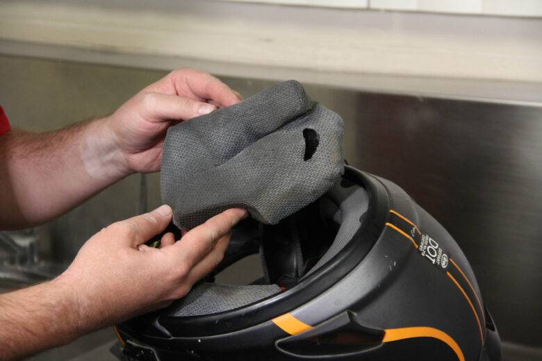 Helmet Cleaning Tips - Step-by-Step Guide Helmet Maintenance